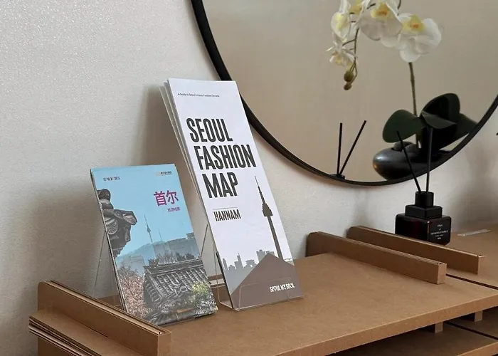 까치와 부채 Séoul