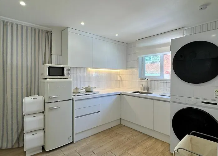 Appartement 까치와 부채 *